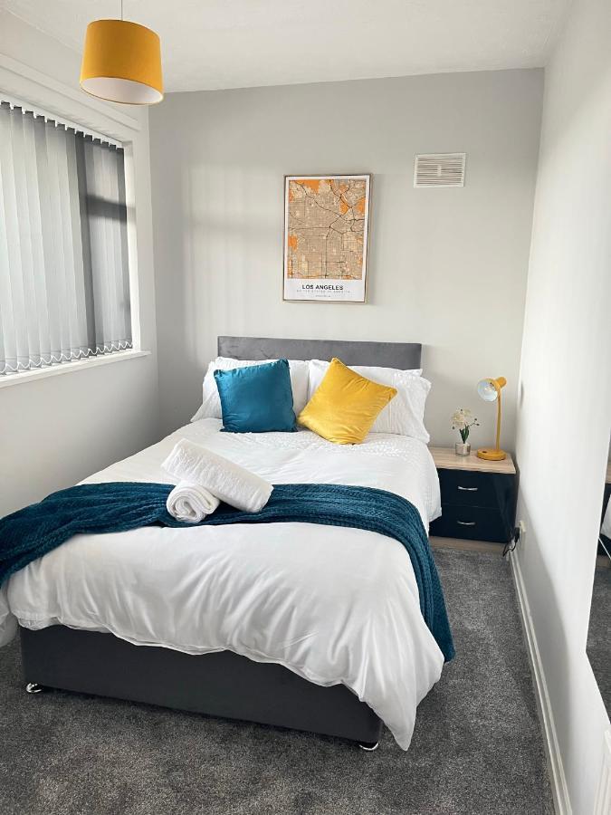Hilltop Place Suites Near Doncaster Racecourse エクステリア 写真